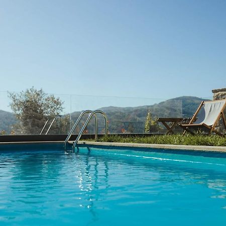 特拉什杜博鲁Casa Da Vila - Pool & Hot Tub With Mountain View In Geres别墅 外观 照片